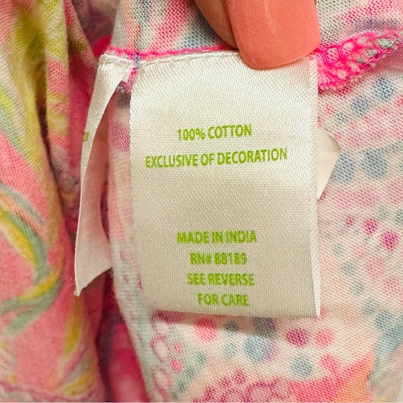 Lilly Pulitzer size medium, bright pink, flowy summer dress, worn once - Picture 4 of 5